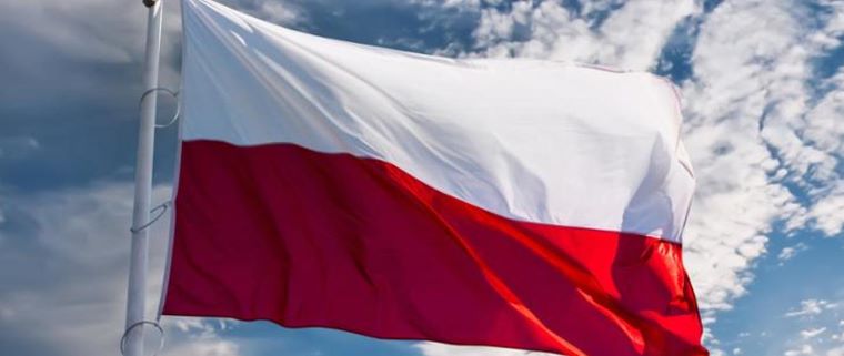Dofinansowanie na zakup i montaż masztu flagowego